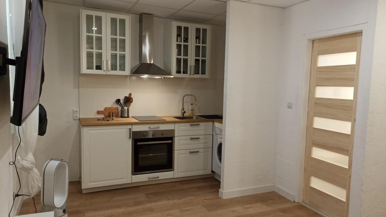 Studio Neuf Climatise Centre Ville #5 Toulon Bagian luar foto