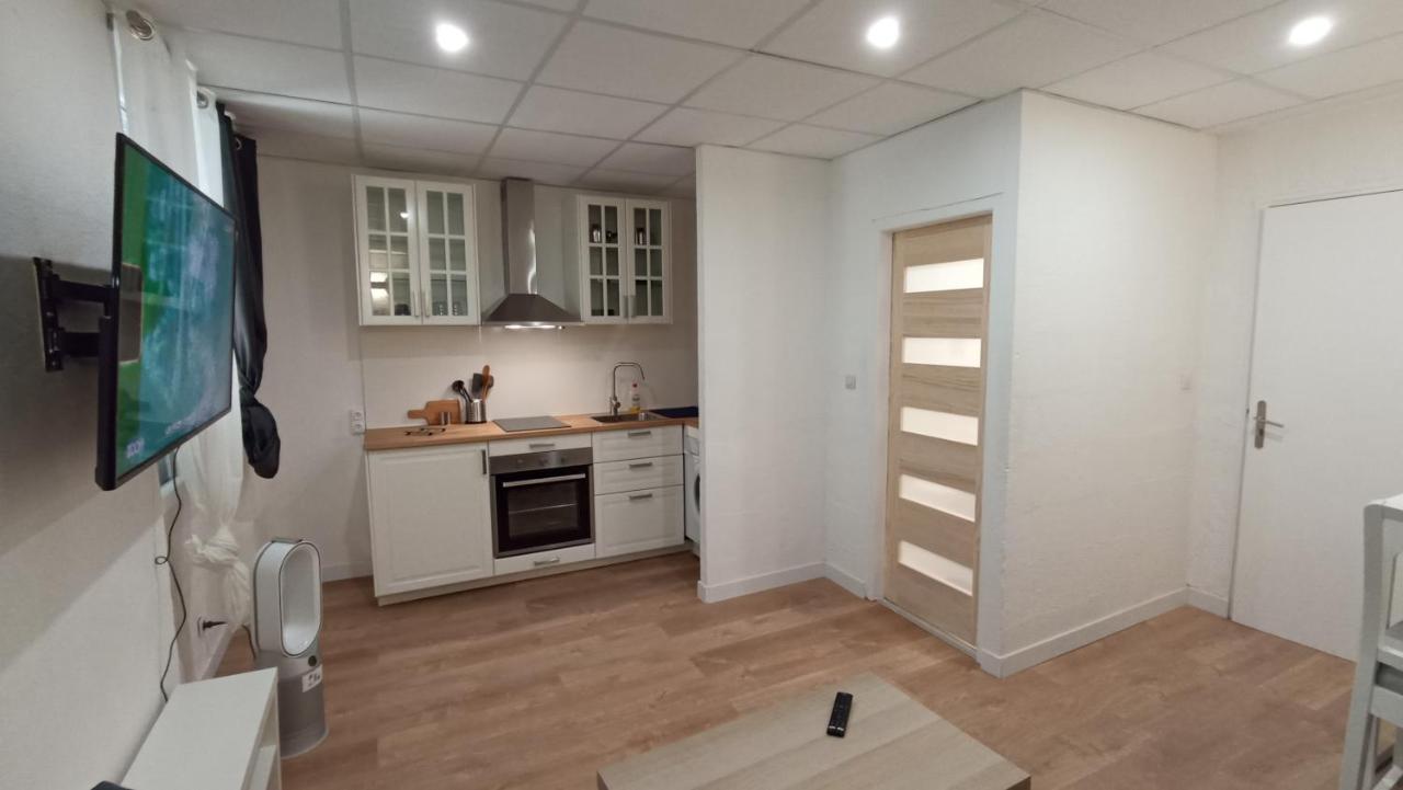 Studio Neuf Climatise Centre Ville #5 Toulon Bagian luar foto
